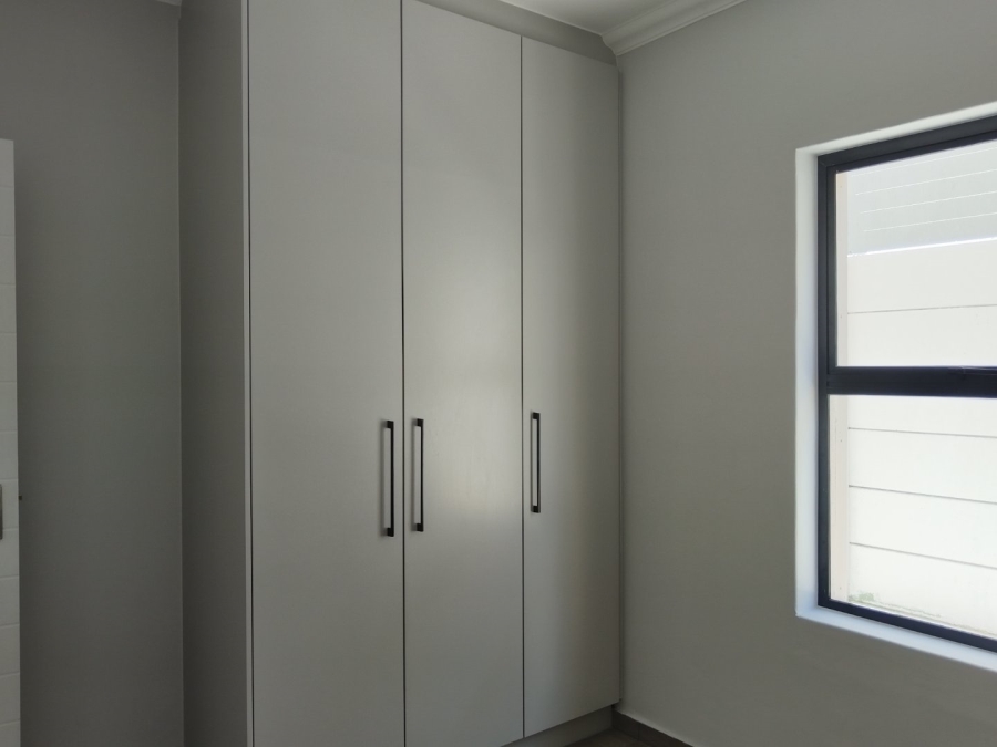  Bedroom Property for Sale in Table View Western Cape